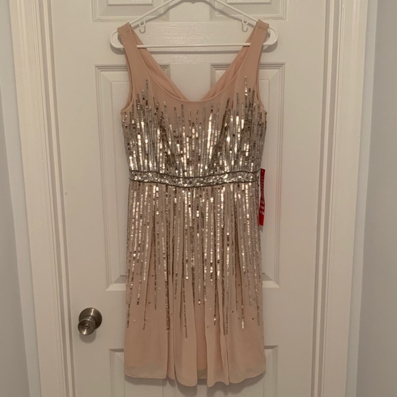 Adrianna Papell Dresses & Skirts - ***NWT*** Adrianna Papell Beaded Party Dress